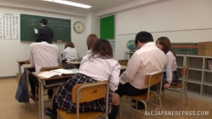 012 JScGi Horny Schoolgirls Sharing Cock At School