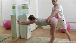 She gets pussy eaten by the home trainer